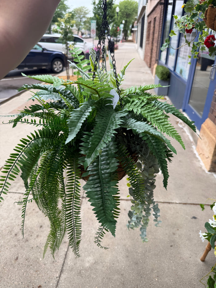 20" UV Protect Fenders Hanging Basket