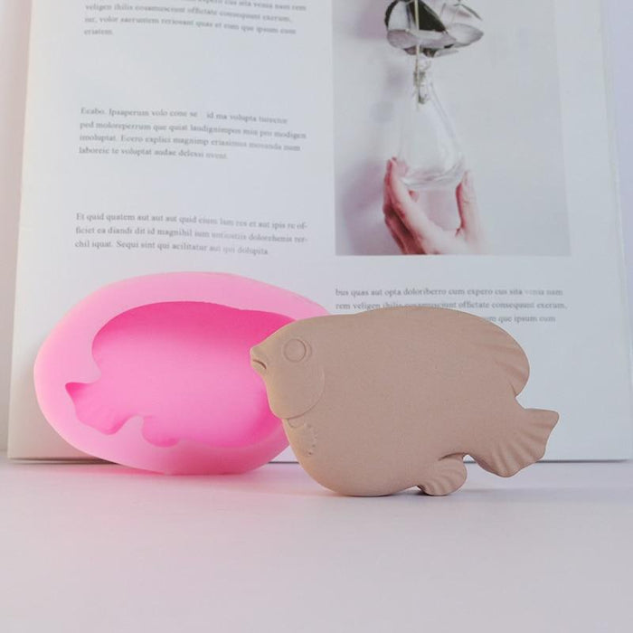 "Betta" figure silicone molds - madmolds -