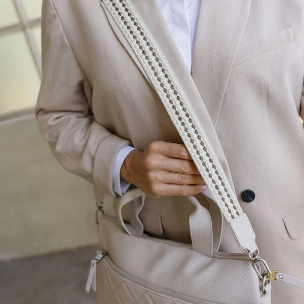 laptop bag light colour oatmeal