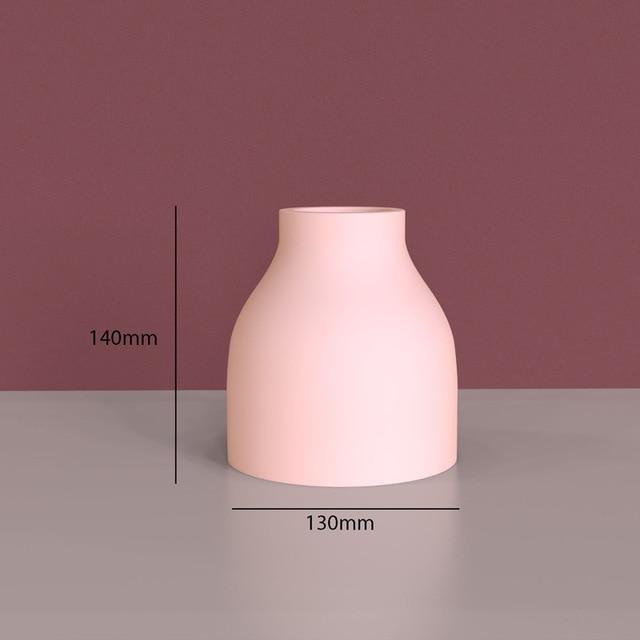 "Cluck" Vase silicone mold - madmolds -