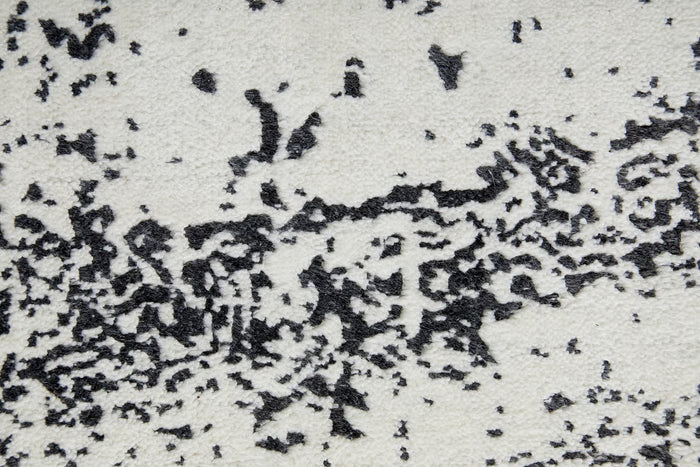 Coda Lifestyle Rug- Charcoal Black/White