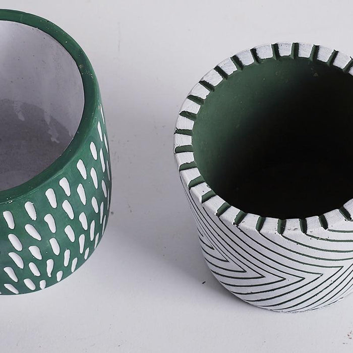 "Colt" flowerpot silicone mold - madmolds -