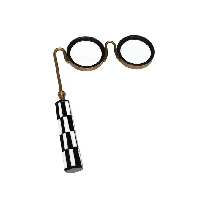 Horatio Magnifying Glass