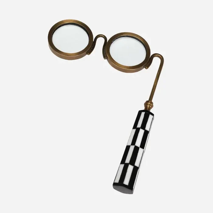 Horatio Magnifying Glass