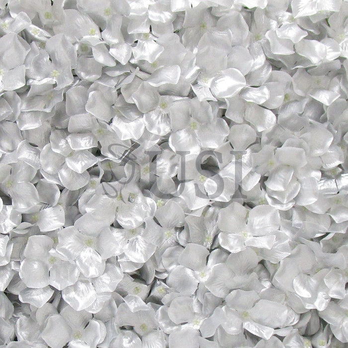 Hydrangea Silver Flower Mat, 16x24in, Silver