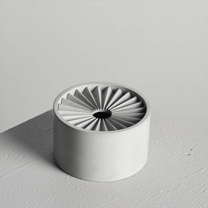 "I01" candle holder silicone mold - madmolds -