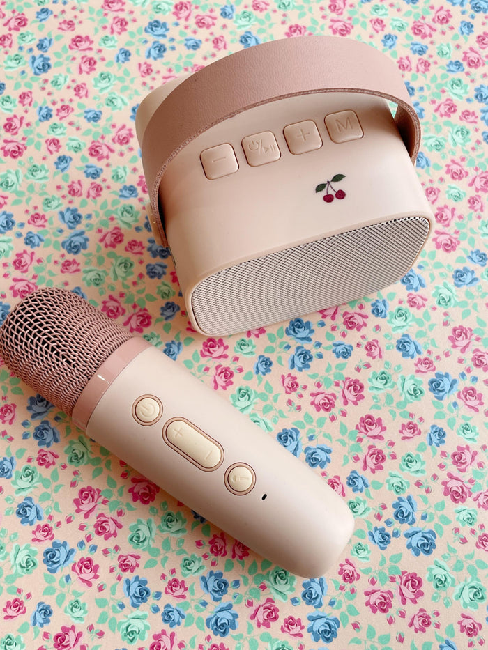 Konges Slojd - Kids Karaoke - Cherry - Mabel & Fox