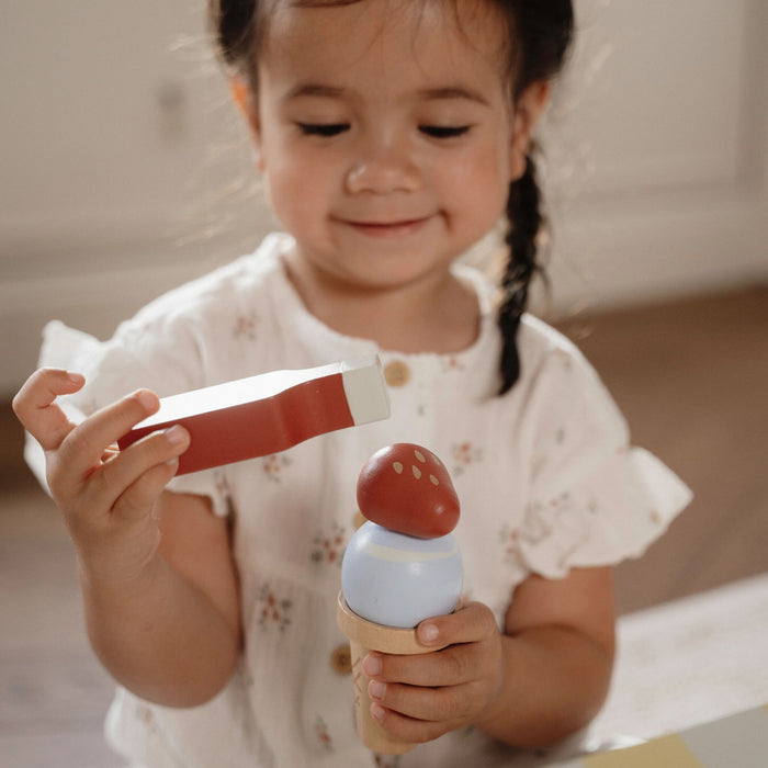 Little Dutch - Toy Ice Cream Shop - Mabel & Fox