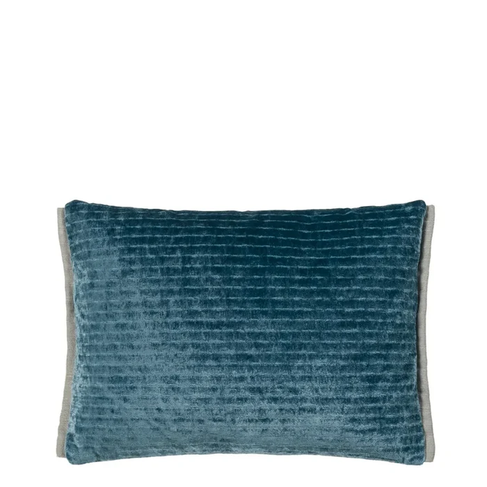 Mazarin Velvet Decorative Pillow
