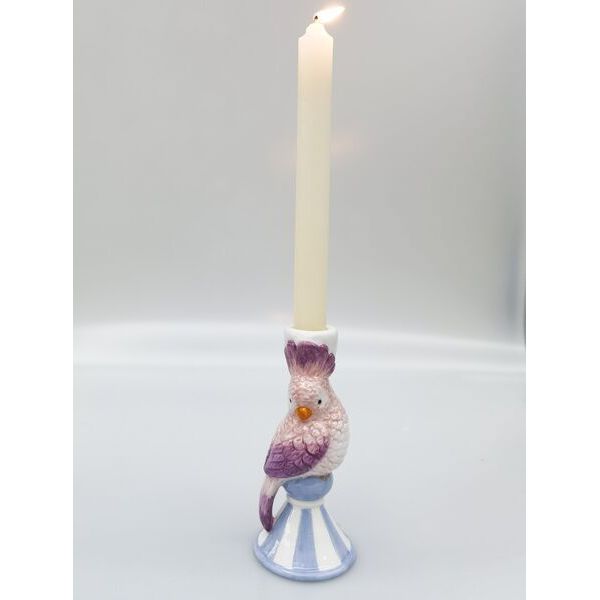 Candle holder shaped like a bird