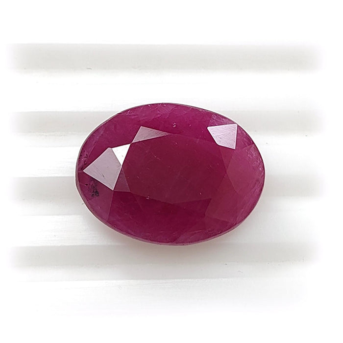 Ruby Gemstone Faceted Cut: 10.60cts Natural Untreated Unheated Red Ruby Oval Shape 17*13mm 1pc for Jewelry July Birthstone
