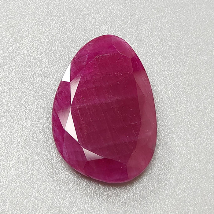 Ruby Gemstone Faceted Cut: 18.90cts Natural Untreated Unheated Red Ruby Fancy Shape 25*17mm 1pc for Jewelry July Birthstone