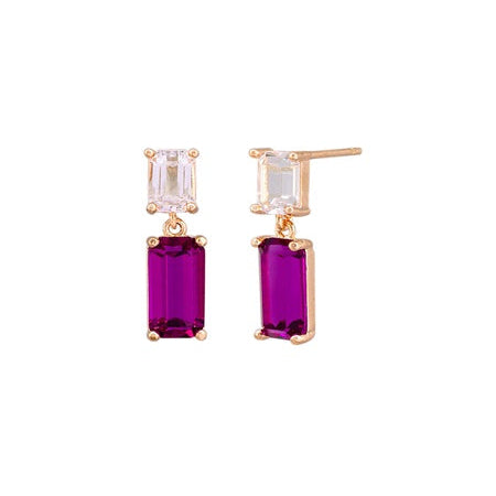 Pair of earrings with purple gemstones