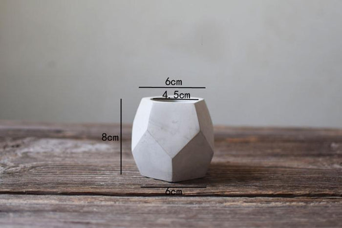 8cm.